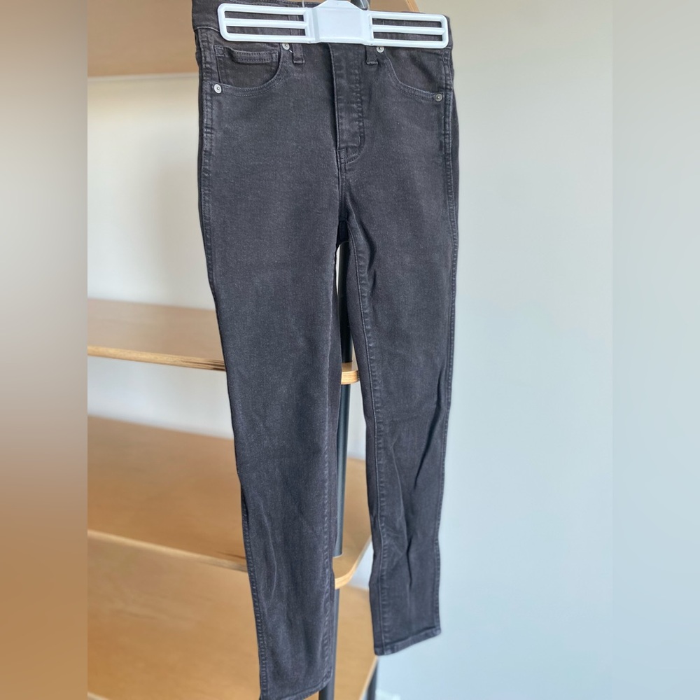 Madewell Brushed High-Rise Skinny Jeans in Washed Black, Size 25